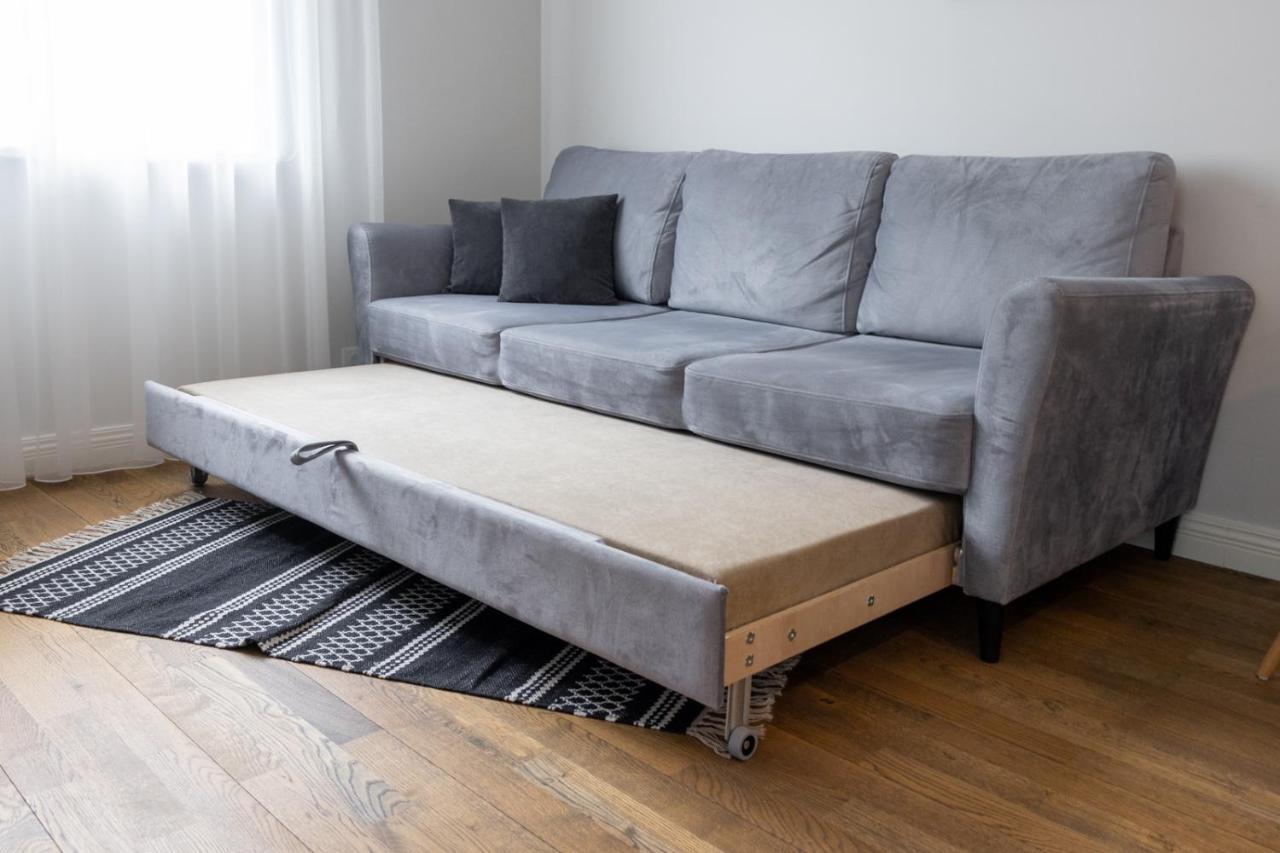 Brand New, Cozy And Quiet 1 Bedroom Apartment, Free Parking Appartamento Reval