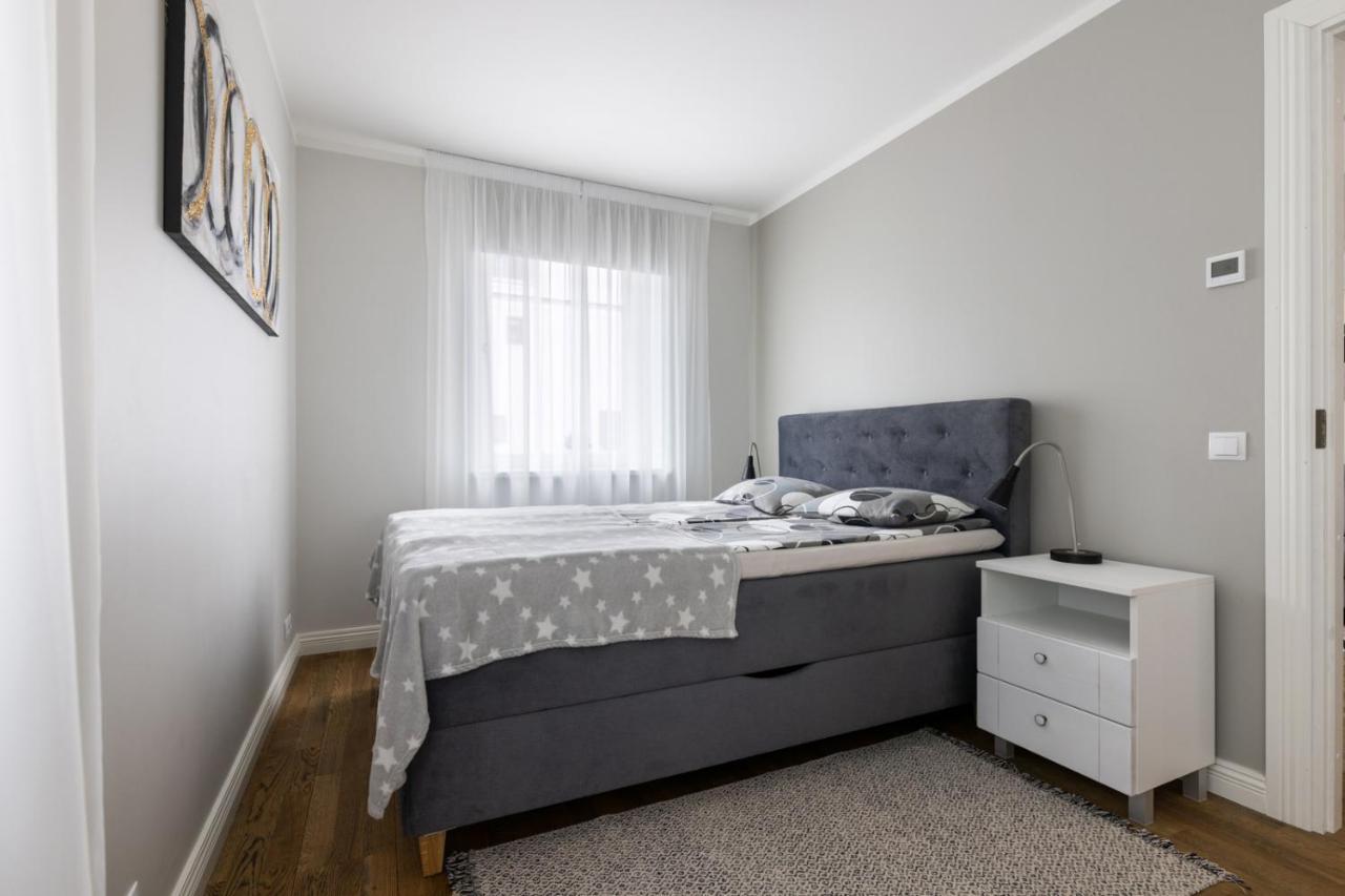 公寓 Brand New, Cozy And Quiet 1 Bedroom Apartment, Free Parking