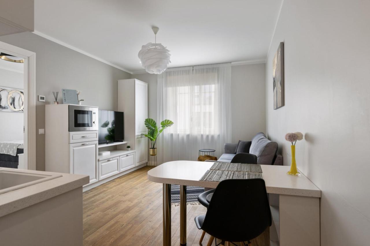 Brand New, Cozy And Quiet 1 Bedroom Apartment, Free Parking * Reval